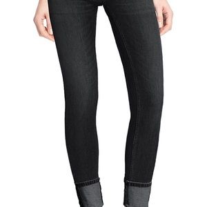 Women’s Cropped Jeans Size 20